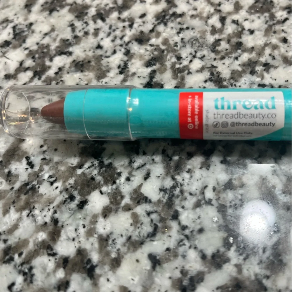Thread Color It Vegan Lipstick